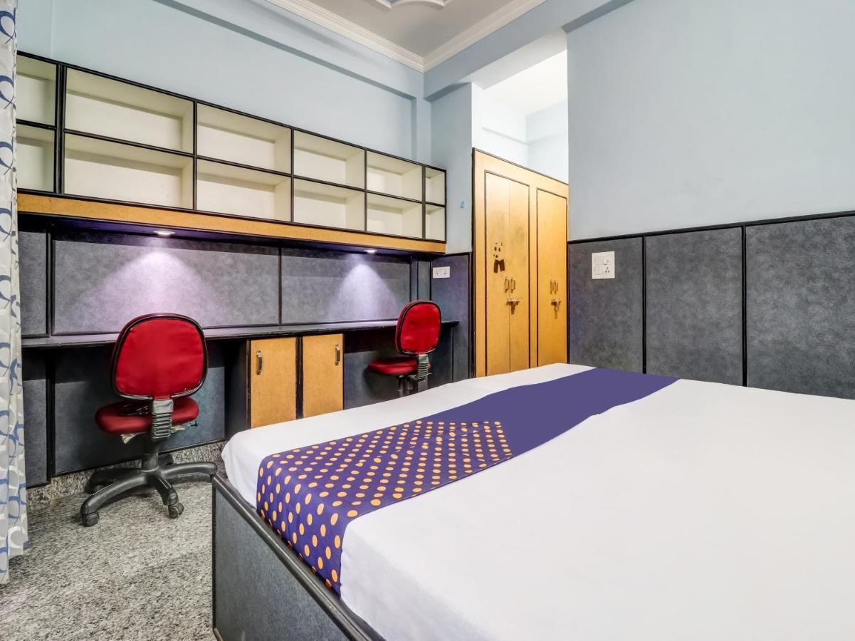 Spot On 82236 Aryan Home Stay Jhājra Εξωτερικό φωτογραφία