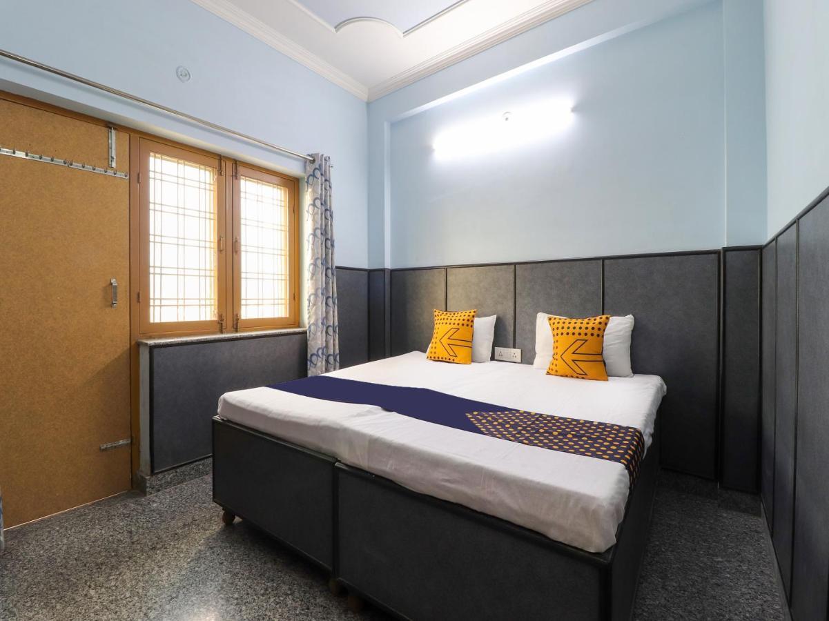 Spot On 82236 Aryan Home Stay Jhājra Εξωτερικό φωτογραφία