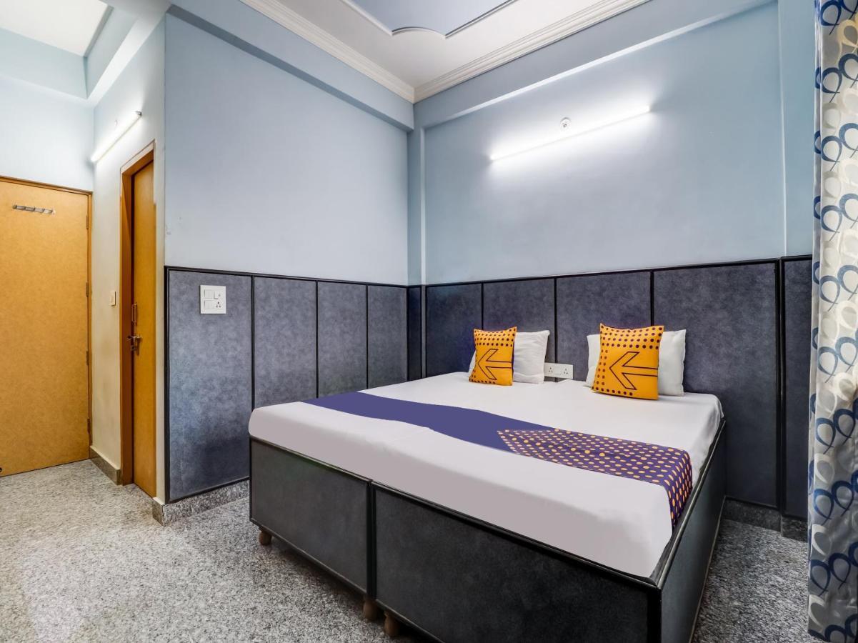 Spot On 82236 Aryan Home Stay Jhājra Εξωτερικό φωτογραφία